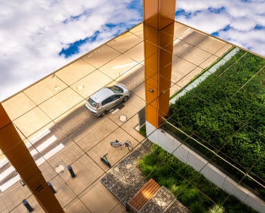 City mirror