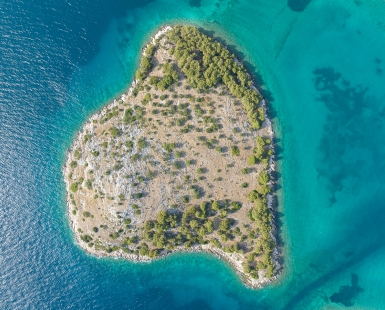 Island of Lukovnik