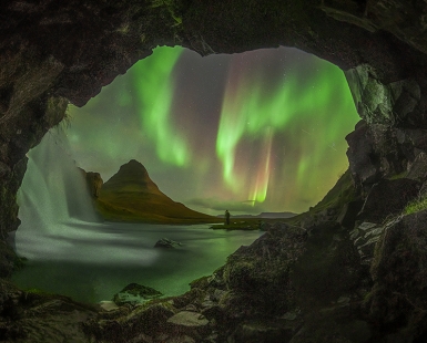 DREAMS CAVE